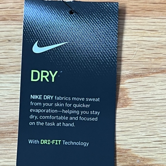 DRI-FIT RED GOLF SHIRT - Picture 4 of 4